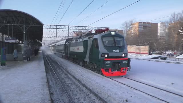 Эл.-воз ЭП20-006 (ТЧЭ-6) с поездом «Буревестник/двухэтажный состав» № 703Х Москва — Нижний Новгород. смотреть онлайн