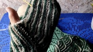 готова шапочка в технике "бриошь", созрел интерес к плечевым🤗.