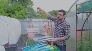 Обзор профилированного поликарбоната Novattro: «Дачный угодник»