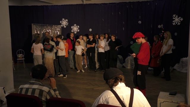 Новогодний КВН в театре Город Мастеров смотреть онлайн