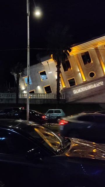 Кто сказал, что в Батуми нет пробок? смотреть онлайн