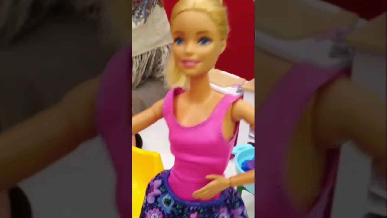 Кен на вечеринке Бабы Мани #куклы #барби #длядевочек #игрывкуклы #бабаманя смотреть онлайн