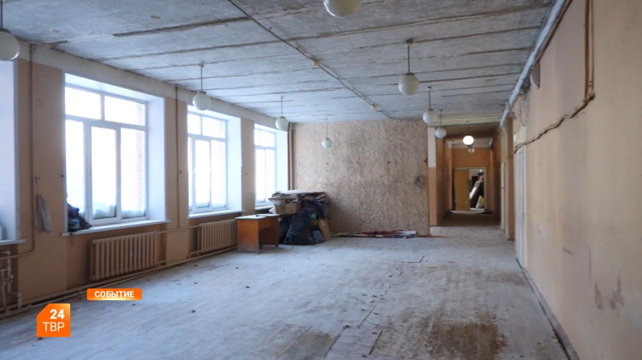 Строителям необходимо устроиться смотреть онлайн