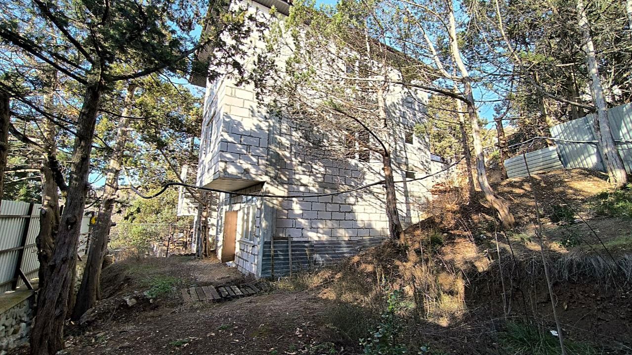 Обзор жома на продажу в агт. Восход, ул. Наташинская смотреть онлайн