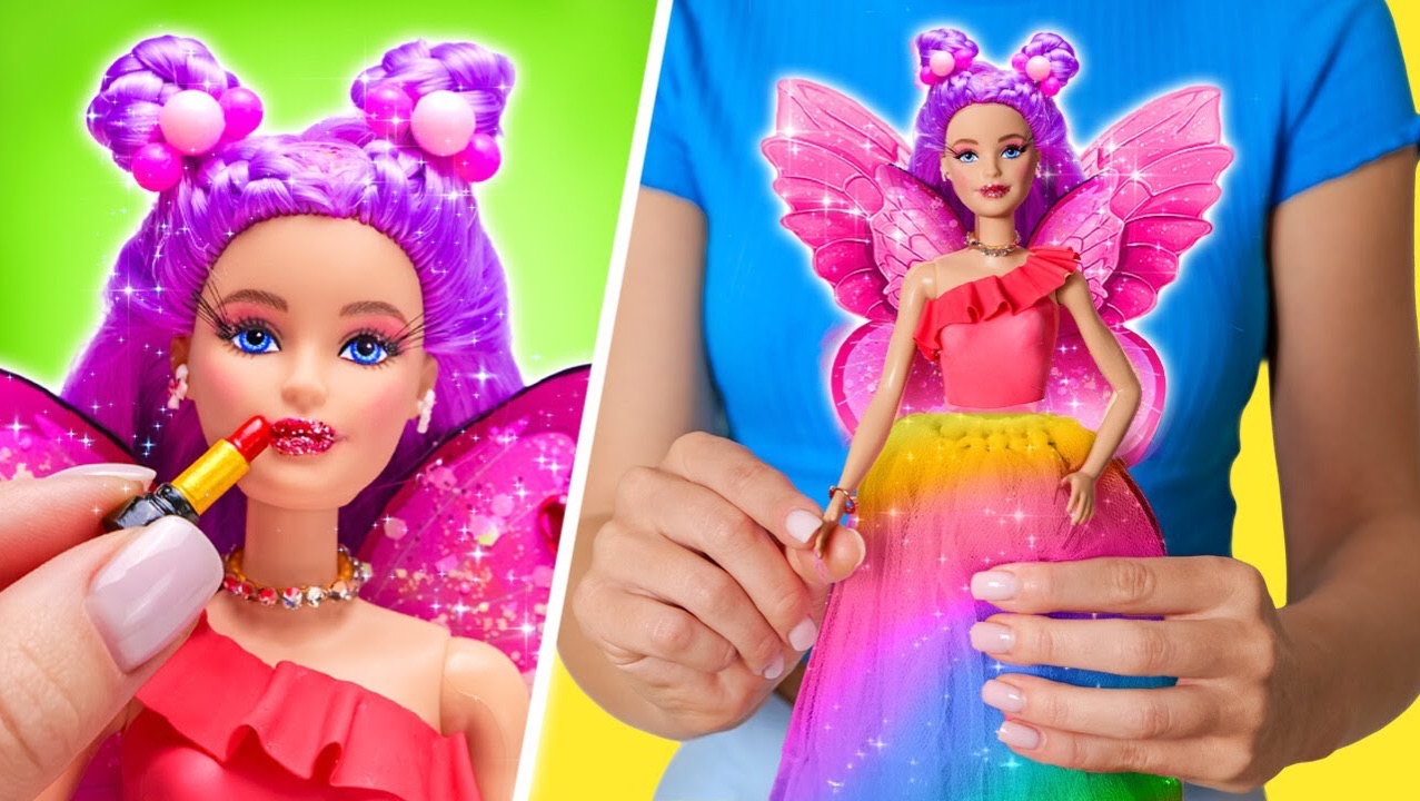 🖼 Своими руками: Преображение кукол! 🛁✨ Ванна, волосы, платье и даже крылья! смотреть онлайн