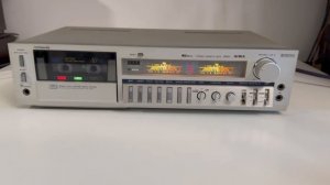 Кассетная дека Aiwa F-600