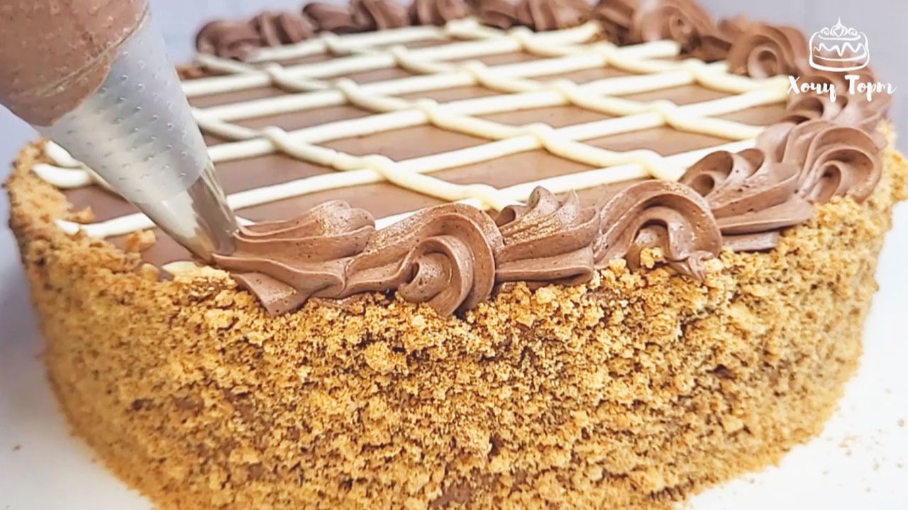 🥣 Вкуснейший КРЕМ МУСЛИН для прослойки торта: два вкуса (ванильный и шоколадный) в одном рецепте ✨ смотреть онлайн