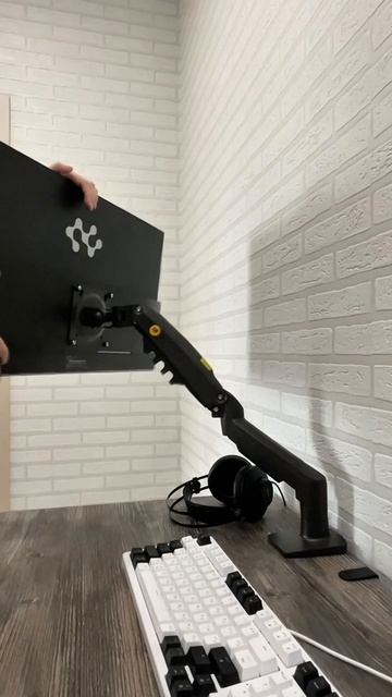 3 причины, почему ваш монитор должен быть на кронштейне смотреть онлайн