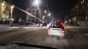 Битва блогеров.
Что вас Мир то не берет.
Хватит ругаться