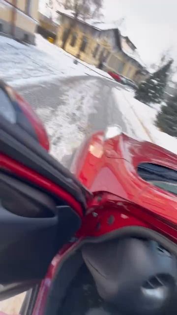 Обзор на Nissan Juke 2012 года