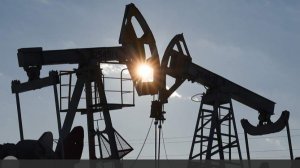 В США разрешили американским юрлицам проводить сделки с венесуэльской нефтью