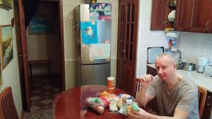 Покупки из магазина.