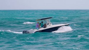 Катера, лодки, яхты. Подборка видео с неудачами при выходе в открытый океан.