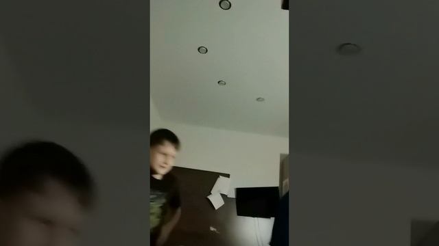 сериал зомби апокалипсис 1 сезон 2 серия (называется получили свет) смотреть онлайн