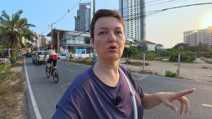 Экономим в Паттайе! Потащились ПЕШКОМ через ТРУЩЁДЫ и стаи СОБАК почти СБИЛА машина! НОСТАЛЬГИЯ Влог