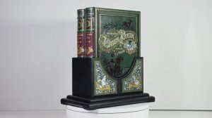 Охота в России. Подарочные книги  в кожаном переплете.