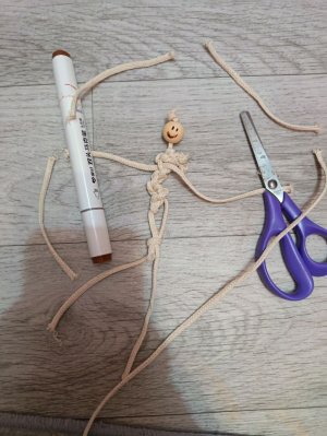 Как сделать человека из верёвки