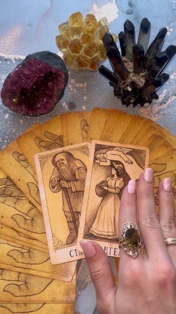 ПОСЛАНИЕ ОТ ДУХОВ РОДА! #гадание #таро смотреть онлайн