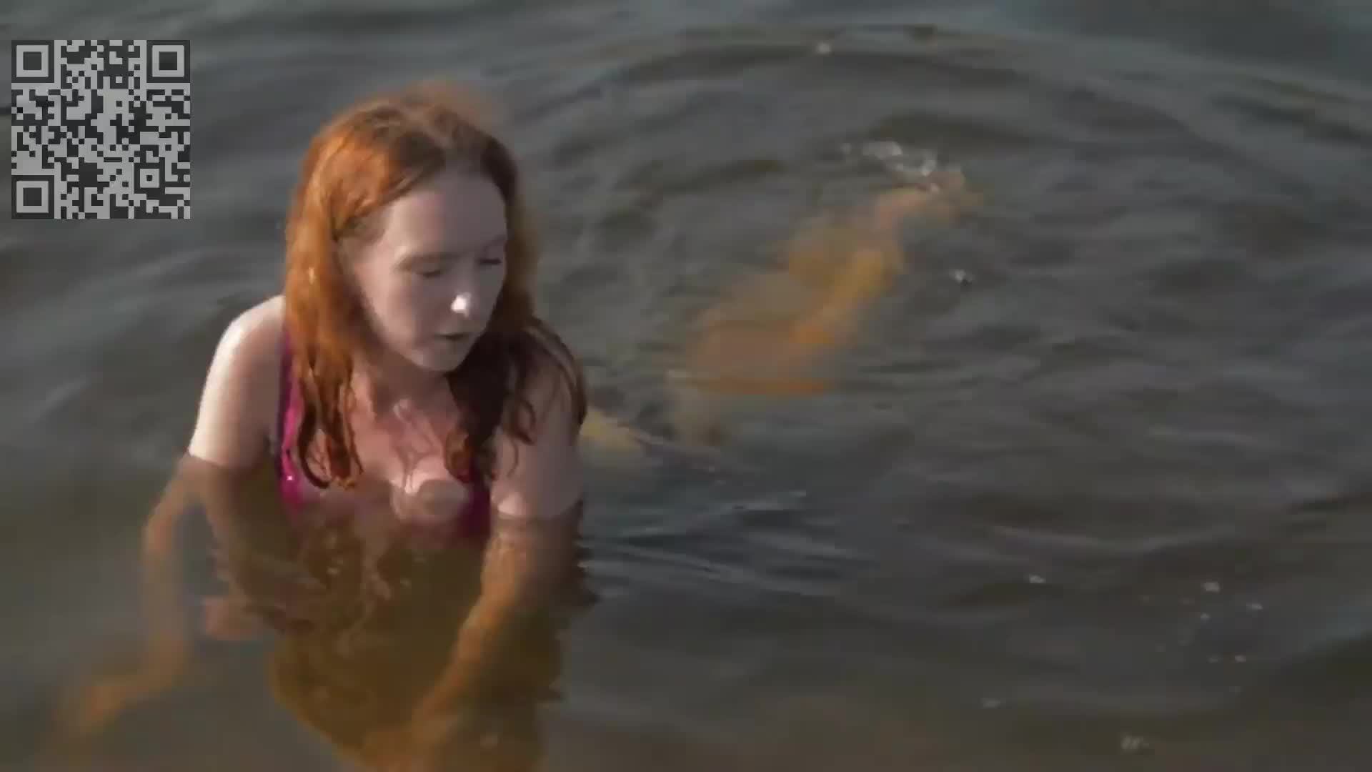 Красивая девушка,загорает. смотреть онлайн