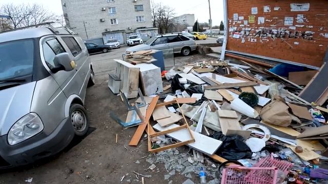 Как_я_зарабатываю_лазая_по_мусоркам_Dumpster_Diving_RUSSIA_# смотреть онлайн