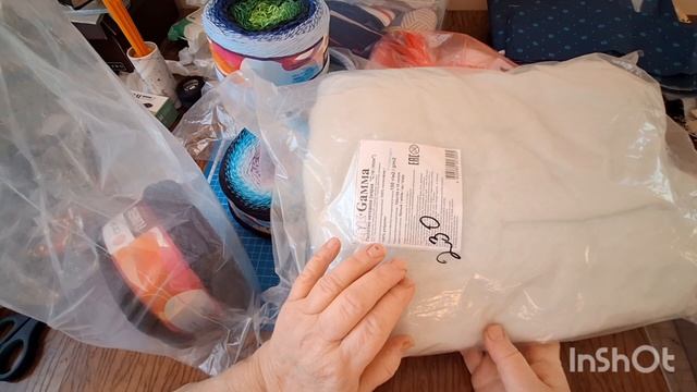 Распаковка ниток для вязания. Появилось желание повязать. смотреть онлайн