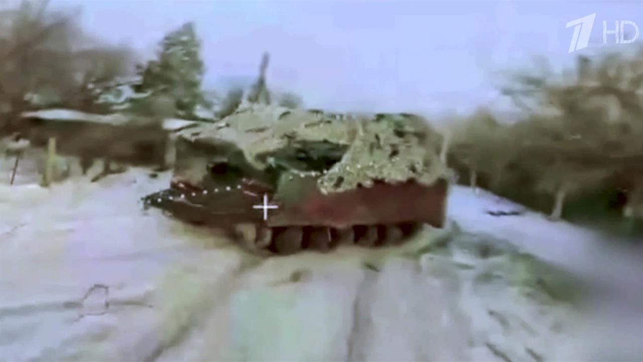 Российские войска нанесли мощные удары по вражеской технике на Красноармейском направлении. смотреть онлайн