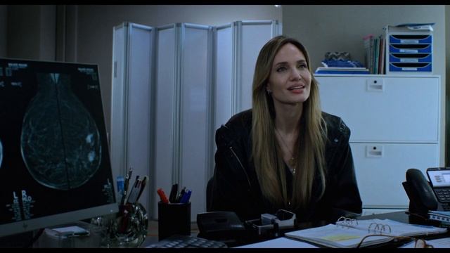 Кутюр — Русский трейлер (2026) Анджелина Джоли смотреть онлайн