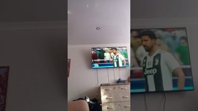 fifa19 чемпионат против друга смотреть онлайн