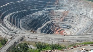 БОГАТСТВА  НЕДР  КРАСНОЯРСКОГО  КРАЯ