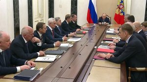 Владимир Путин провел заседание комиссии по вопросам военно-технического сотрудничества.