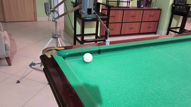 Бильярдный тренажер ЛИДЕР Чужой в угол с дома. смотреть онлайн