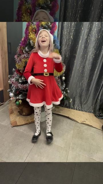 Новый год смотреть онлайн