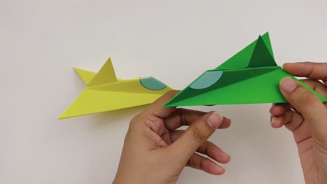 Самолётик из бумаги, которого хватит надолго! 🚀 смотреть онлайн