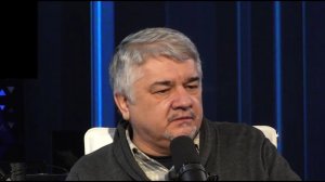 Чрезвычайное положение в США зачем Трамп меняет правила игры  Ростислав Ищенко