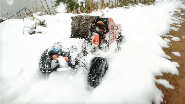 Зимний мощный адреналин RC водителя Crossrc EMO X5 смотреть онлайн