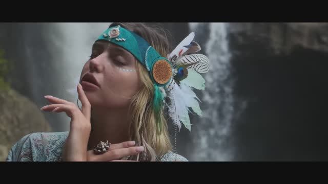 EuroMartina - Ocarina Song смотреть онлайн