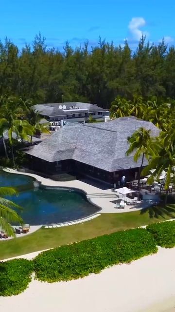 LUX* Le Morne 5* - Маврикий смотреть онлайн