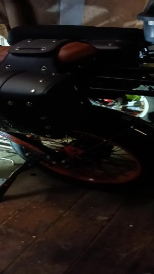 Багажник для Kugoo kirin v6 с более низким центром тяжести.