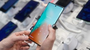 Смартфоны уже в марте могут подорожать на 30%