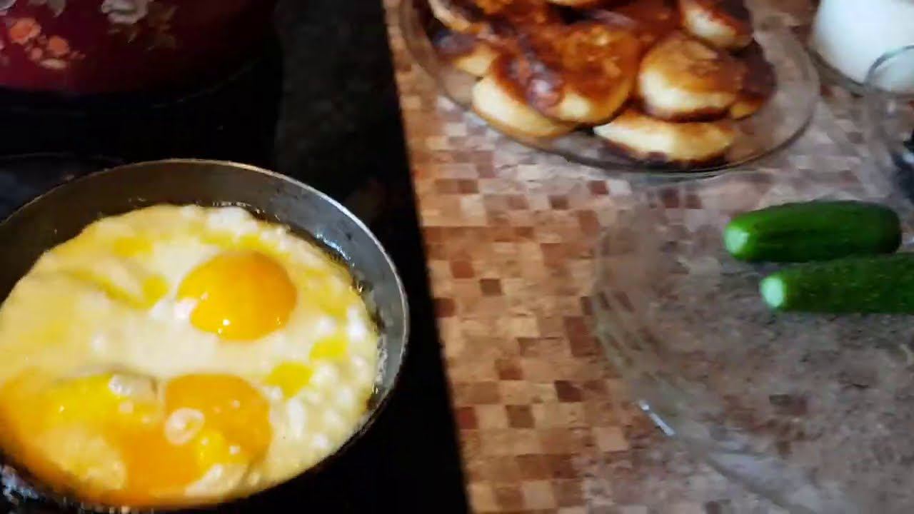 ВЛОГ ДОМАШНИЙ/Весь день готовлю и сплю!