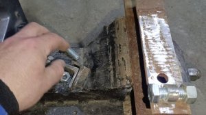 Петли ( навесы ) для печки буржуйки своими руками.