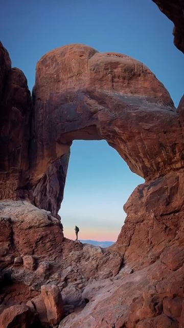 Пусть краски заката растворят суету дня и подарят тишину и спокойные сны. смотреть онлайн