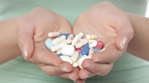 Вирусолог Компанец: антибиотики опасны при вирусе Коксаки