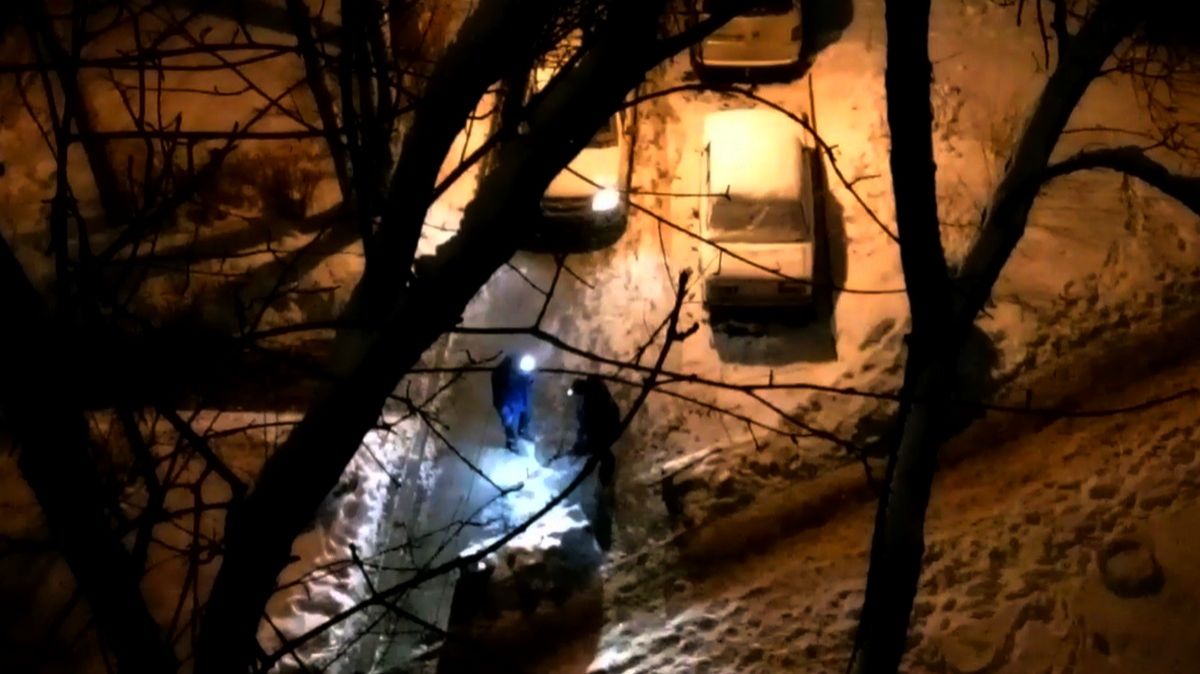 Странные вечерние работы... смотреть онлайн