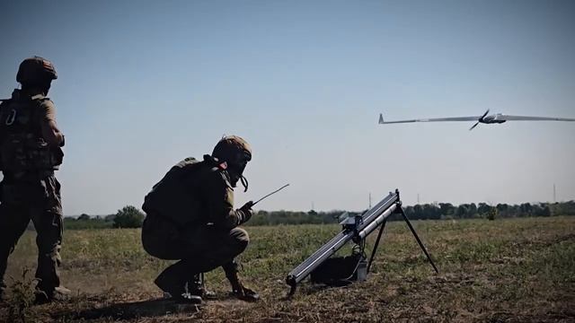 Служба по контракту в войсках беспилотных систем. Будь во всем первым! Вступай в самые высокотехноло смотреть онлайн