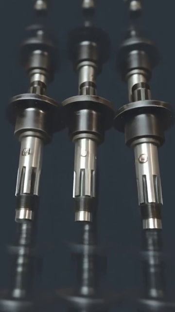 МЗСТАНКОСЕРВИС-винты в комплекте с гайками токарно-карусельных станков 1512,1516 смотреть онлайн