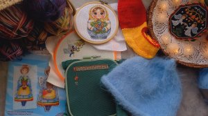 ВЯЗАЛЬНО-ВЫШИВАЛЬНЫЙ ВЛОГ 3/26🧶ШАПКА-ПИПКА🧶ПОКУПКА НОСОЧНОЙ ПРЯЖИ🧶