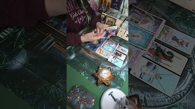 Стучит, гремит, бумерангом в дом врага летит? смотреть онлайн