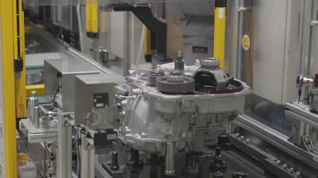 Как устроена трансмиссия CVT - вариатор. Японский завод производит вариаторы CVT. смотреть онлайн