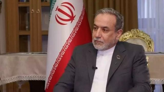 Министр иностранных дел Ирана Арагчи: Иран ответит чрезвычайно мощно в случае атаки, 31 января 2026 смотреть онлайн
